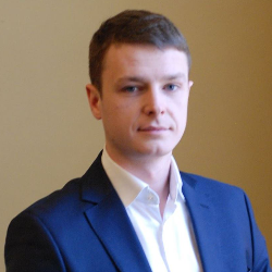 Андрій Павлів onerror=