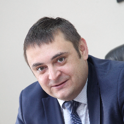 Андрій Стецевич onerror=