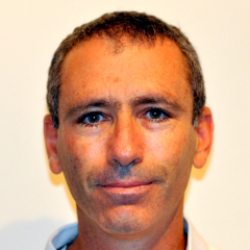  Yuval Kfir