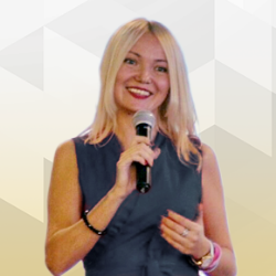 Вера Лихачева onerror=