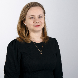 Тетяна Голубєва onerror=