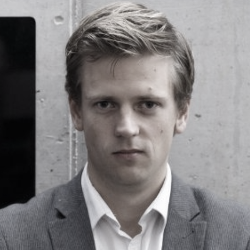 KASPAR KORJUS onerror=